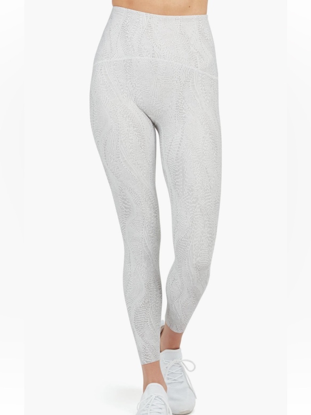 SPANX Booty boost Mosiac Active 7/8 leggings- never worn . 99 retail